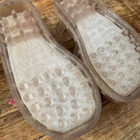 Mini Melissa Sandals - Picture 3 of 4